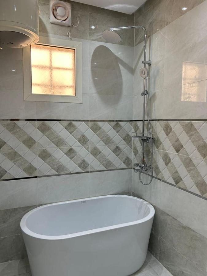 متكاملة غرفتين مع جاكوزي * Riyadh